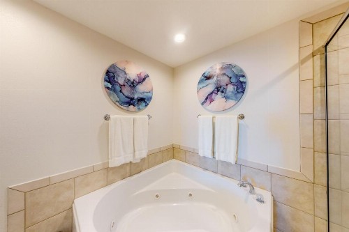 San Carlos Condos - image 9