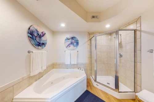San Carlos Condos - image 7