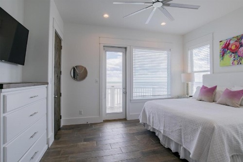 NEW Gulf Front 12bd/12.5 bath home The Grand PEARL  Heated Pool w/ elevator. - image 24