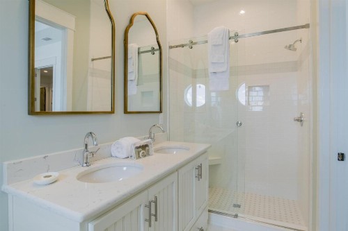 NEW Gulf Front 12bd/12.5 bath home The Grand PEARL  Heated Pool w/ elevator. - image 49