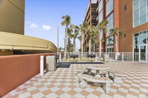 Phoenix Gulf Shores 1702 - image 44