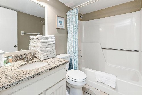 Harbor House Unit 25B - image 15
