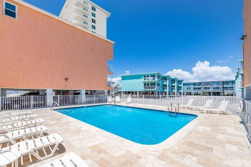 Harbor House Unit 25B - image 21