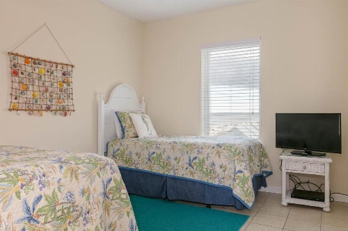 Tropic Isle - image 8
