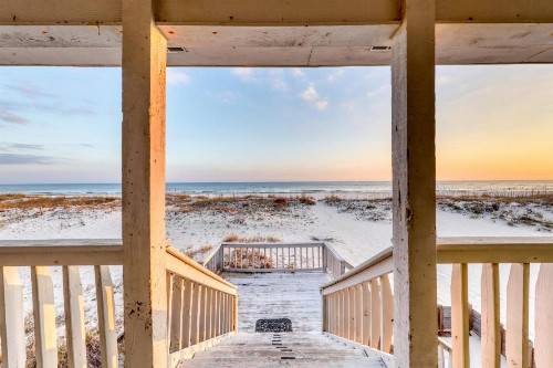 The Beach House - image 10