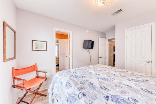 The Beach House - image 7