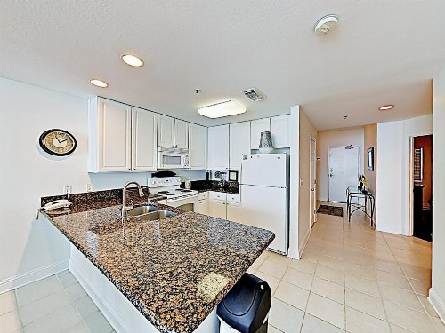 New Listing! Lighthouse Condo With Gulfside Pools Condo - image 9