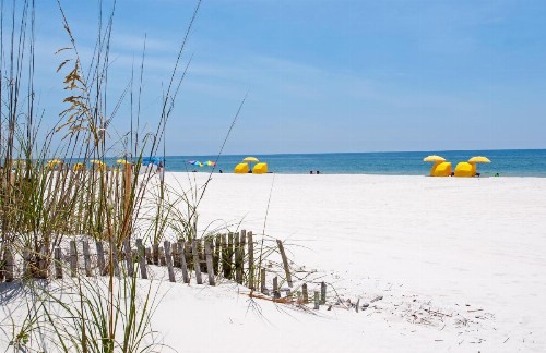 Walk Everywhere! Charming Gulf-View Condo with Pool condo - image 3