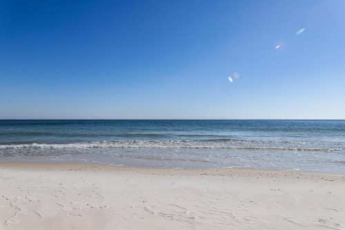 Lighthouse Condominiums III - image 2