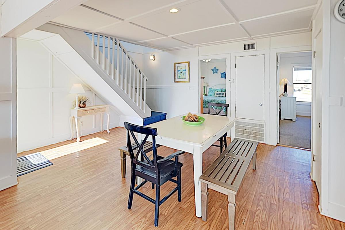 Beachside “Daydream Hideaway” w/ Vast Gulf Views home - image 6