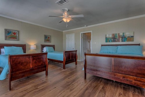Ala. White Sands by Meyer Vacation Rentals - image 7
