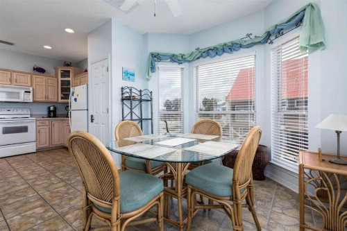 Beach Haven by Meyer Vacation Rentals - image 9
