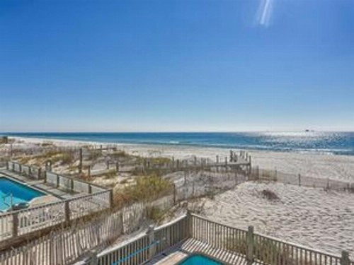 Beach Estate East by Meyer Vacation Rentals - image 12