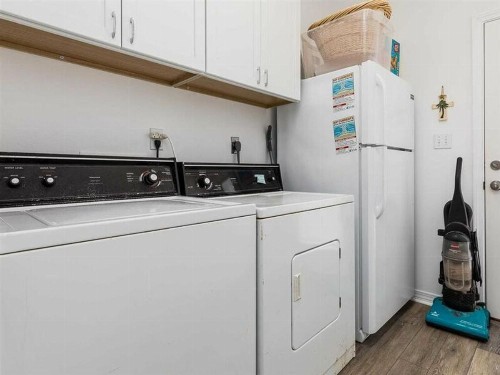 BayWalk by Meyer Vacation Rentals - image 11