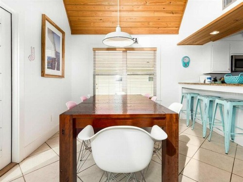 Breeze In by Meyer Vacation Rentals - image 5