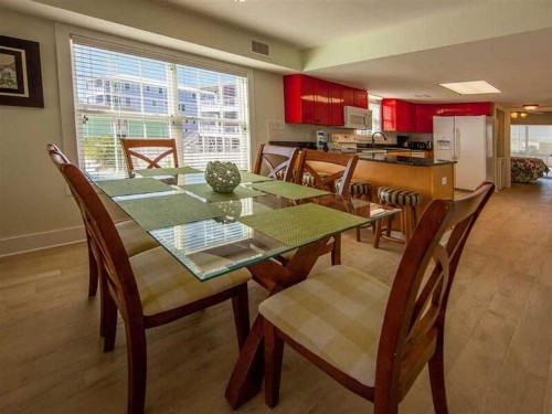 Beach Axis W by Meyer Vacation Rentals - image 8