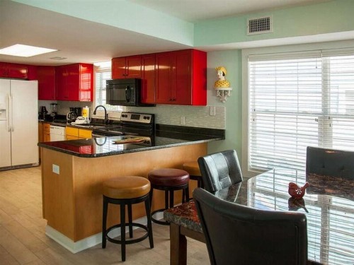 Beach Axis E by Meyer Vacation Rentals - image 12