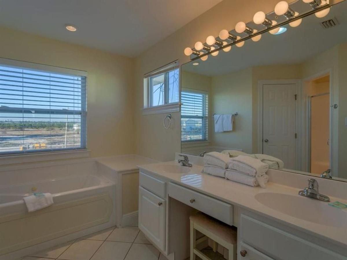 Captiva by Meyer Vacation Rentals - image 2