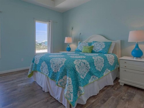 C-Glass by Meyer Vacation Rentals - image 9