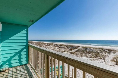 Coastal Calm by Meyer Vacation Rentals - image 12