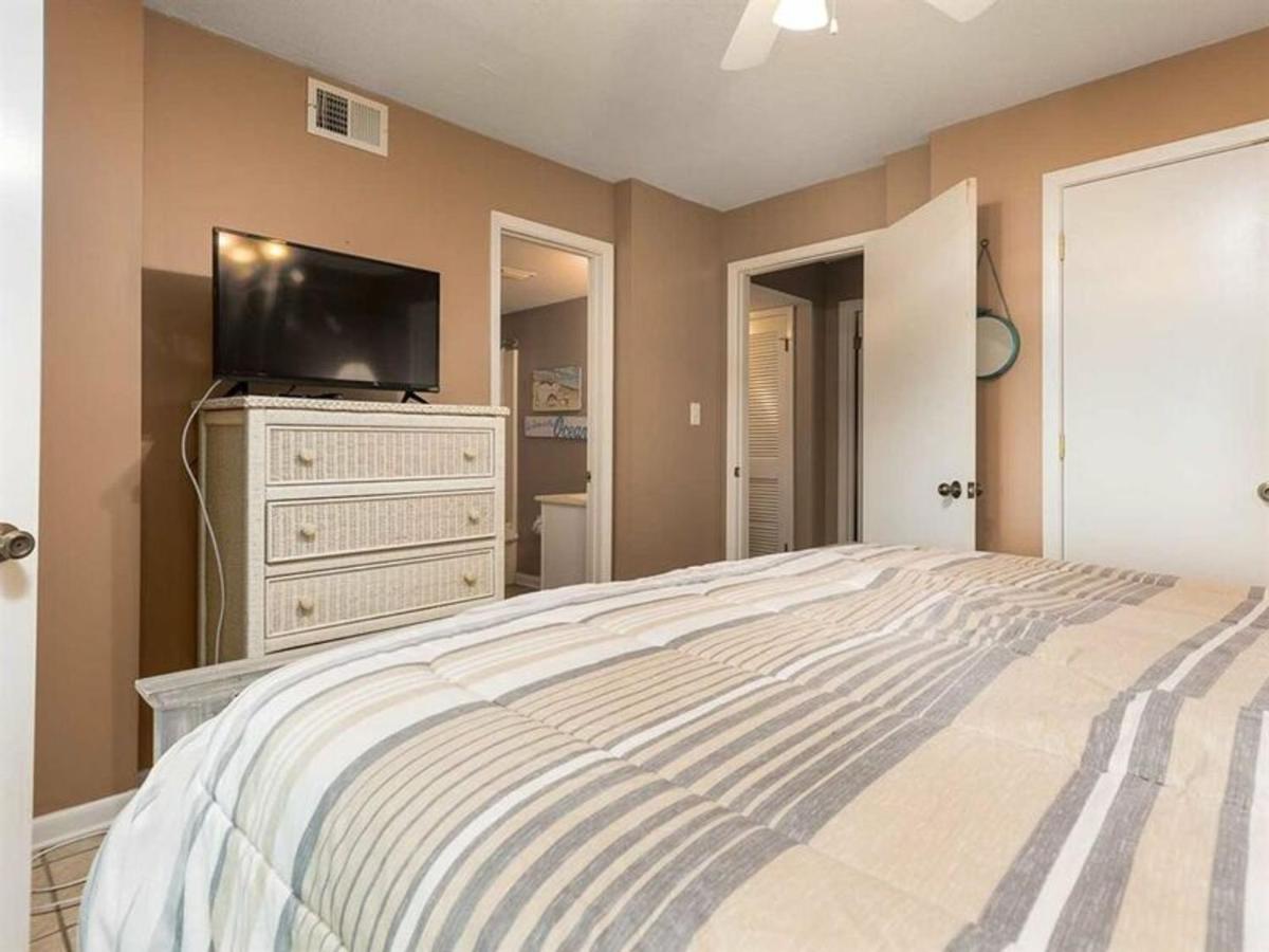 Castaways 7D by Meyer Vacation Rentals - image 5