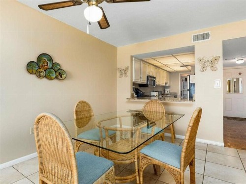 Edgewater 44 by Meyer Vacation Rentals - image 8