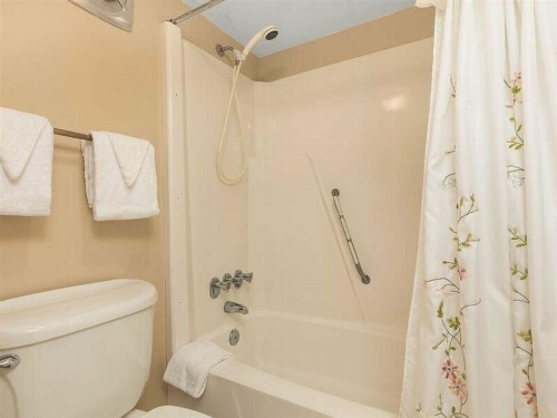 Edgewater 44 by Meyer Vacation Rentals - image 9