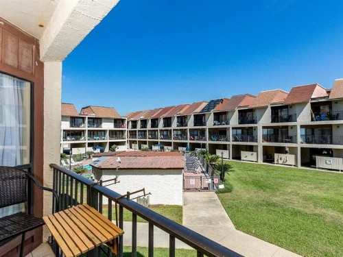 Gulfside Townhomes 7 by Meyer Vacation Rentals - image 11
