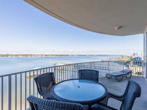 Lagoon Tower 402 by Meyer Vacation Rentals - image 11