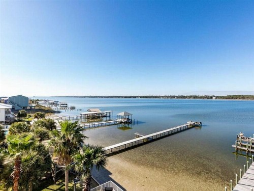 Lagoon Tower 402 by Meyer Vacation Rentals - image 9