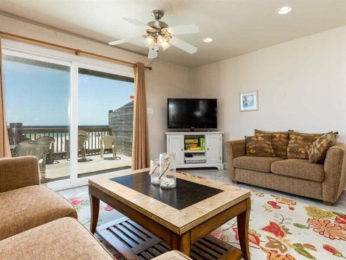 The Breeze by Meyer Vacation Rentals - image 9