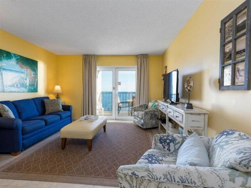 Surfin Inn by Meyer Vacation Rentals - image 5