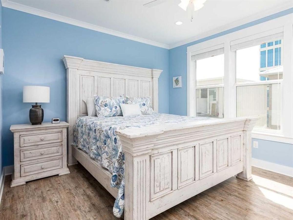 The Sandlot by Meyer Vacation Rentals - image 6
