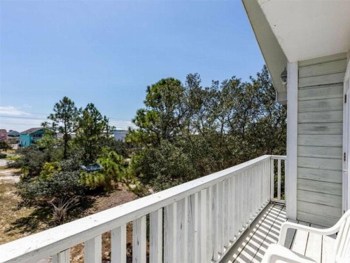 The Flip Side by Meyer Vacation Rentals - image 11