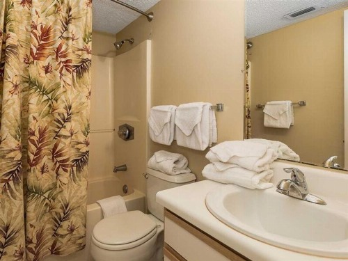 Tropical Winds 203 by Meyer Vacation Rentals - image 10