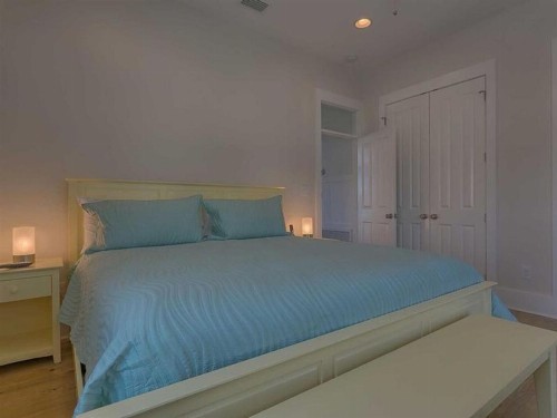 Tin Roof Sundae by Meyer Vacation Rentals - image 8