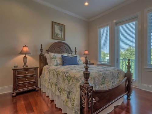 Time Out by Meyer Vacation Rentals - image 12