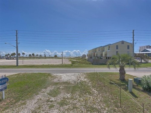 The Purple House by Meyer Vacation Rentals