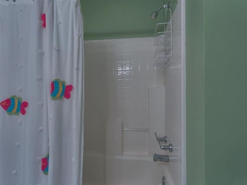 The Purple House by Meyer Vacation Rentals - image 11