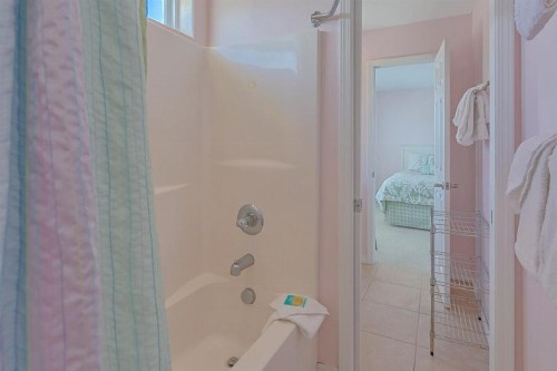 Leeward by Meyer Vacation Rentals - image 6