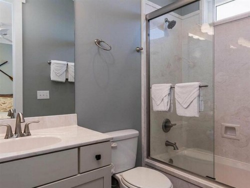 Shipwrecked by Meyer Vacation Rentals - image 10