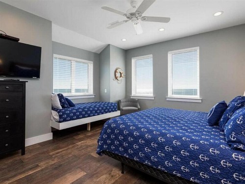 Shipwrecked by Meyer Vacation Rentals - image 12
