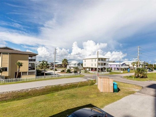 Seahorse 612 by Meyer Vacation Rentals - image 8