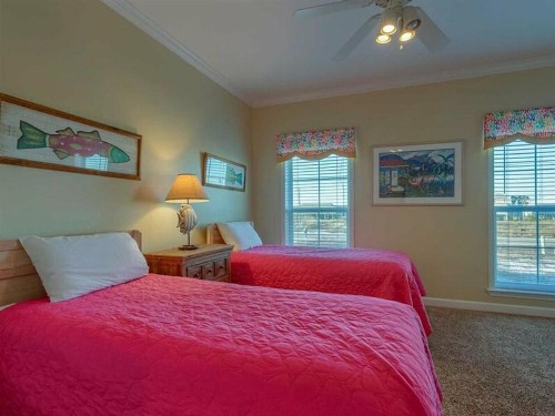 Sea Spray by Meyer Vacation Rentals - image 9