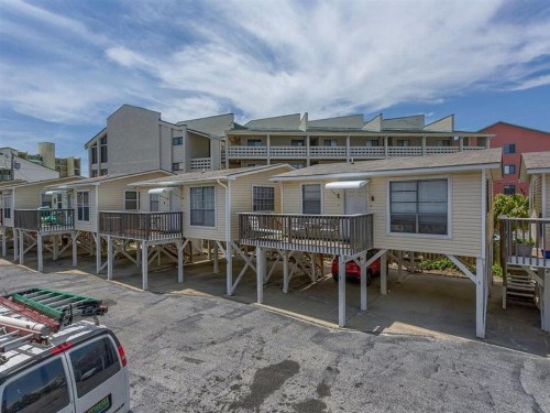 Sea N Sun 103 by Meyer Vacation Rentals - image 10