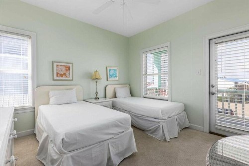 Sea Foam by Meyer Vacation Rentals - image 10