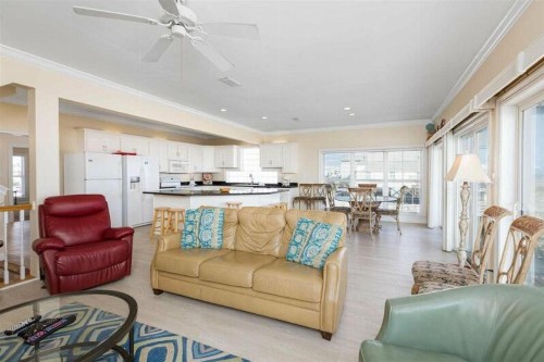 Sea Foam by Meyer Vacation Rentals - image 12