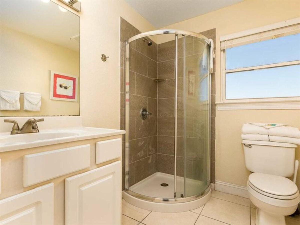 Mellow Yellow by Meyer Vacation Rentals - image 7
