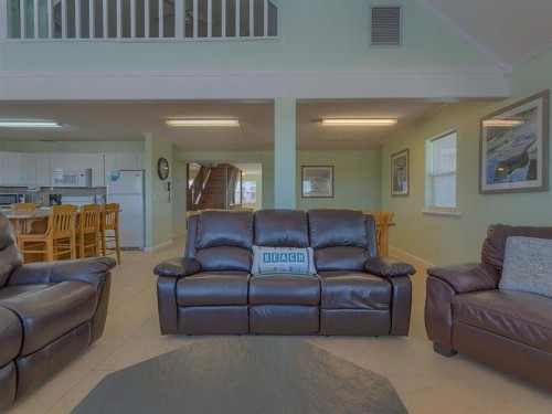 Ranch Beach House by Meyer Vacation Rentals - image 12