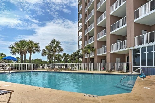 West Gulf Shores Condo with Ocean Views Shared Pool! - image 1